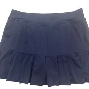 Bette & Court Golf/Tennis Skort Size Medium Navy Blue NWT